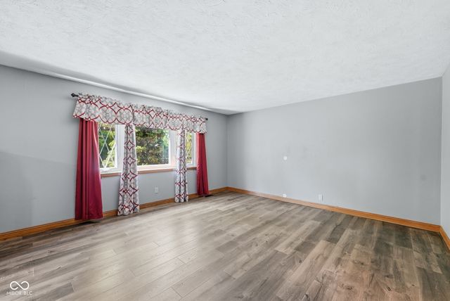 11201 S County Road 700 E, Selma, IN 47383