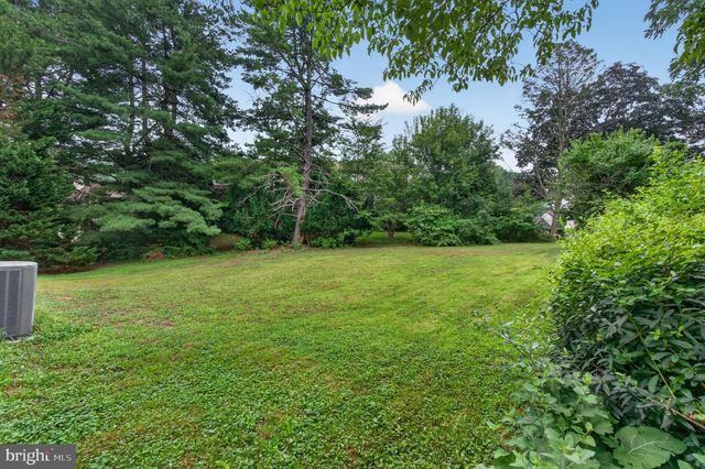 5406 DORAL DR, Wilmington, DE 19808