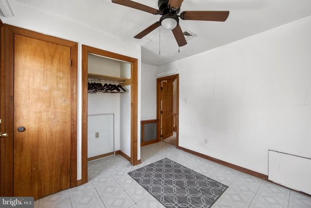 8303 ALGON AVE, Philadelphia, PA 19152