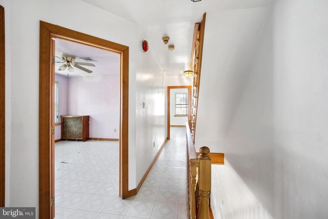 8303 ALGON AVE, Philadelphia, PA 19152