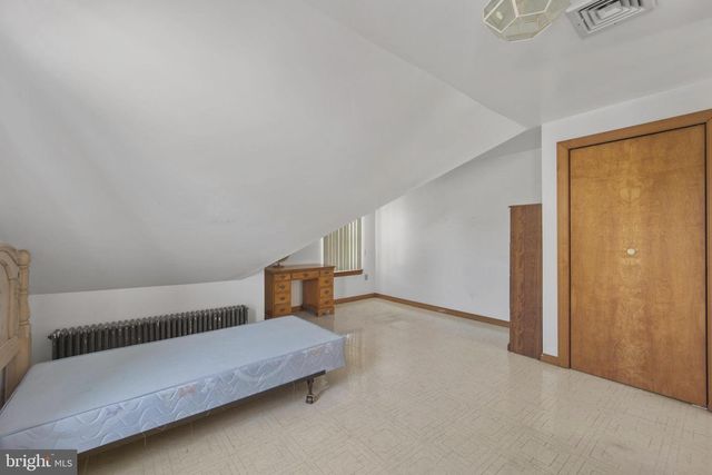 8303 ALGON AVE, Philadelphia, PA 19152