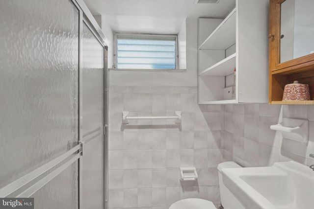 8303 ALGON AVE, Philadelphia, PA 19152