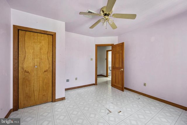 8303 ALGON AVE, Philadelphia, PA 19152