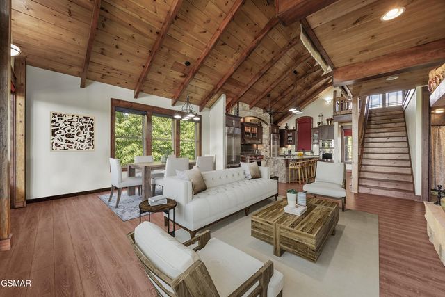 3301 Summit Trails Drive, Sevierville, TN 37862