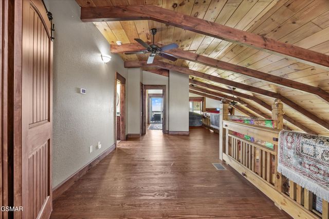 3301 Summit Trails Drive, Sevierville, TN 37862