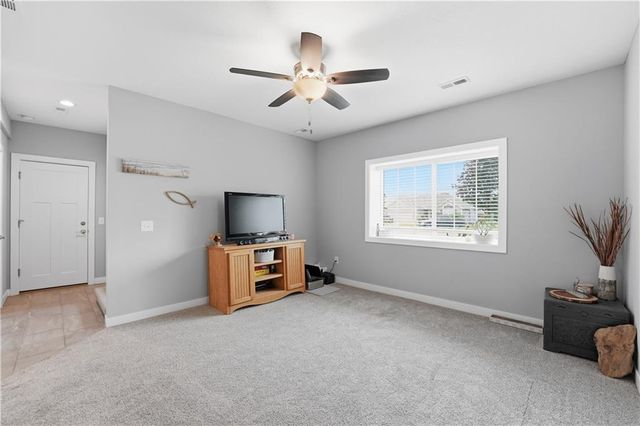 518 Madera Court, Belton, MO 64012