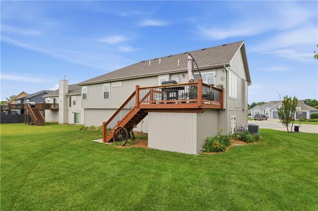 518 Madera Court, Belton, MO 64012