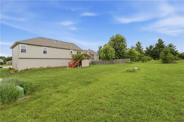 518 Madera Court, Belton, MO 64012