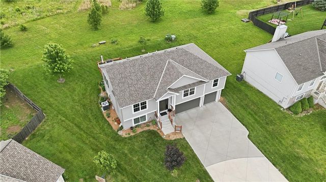 518 Madera Court, Belton, MO 64012