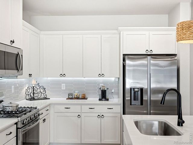 4854 Denys Drive, Timnath, CO 80547