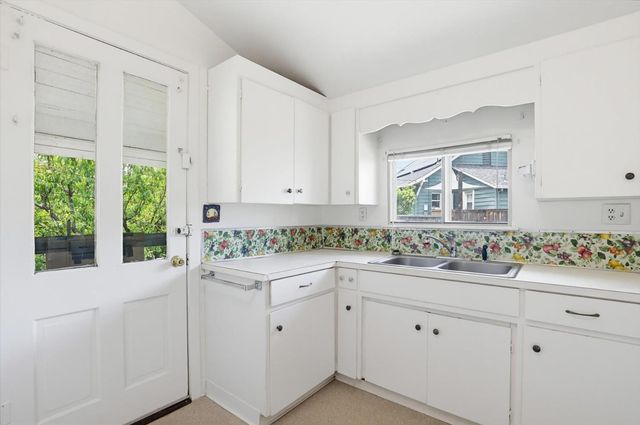 131 Huntley Ave, Auburn, CA 95603