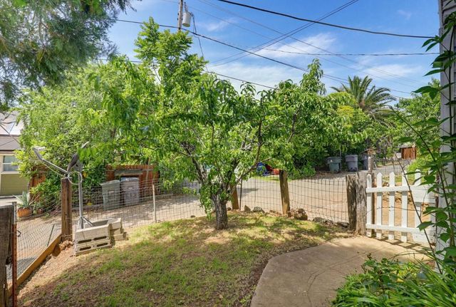 131 Huntley Ave, Auburn, CA 95603