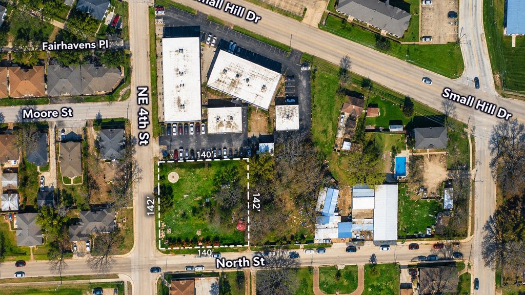 310 4th Street, Grand Prairie, TX 75050 — photo 3