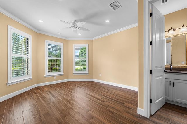 5700 SWEET LEAF WAY, Sarasota, FL 34238