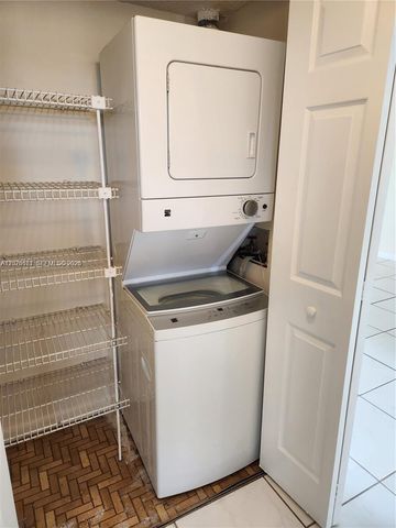 8610 N Sherman Circle 407, Miramar, FL 33025