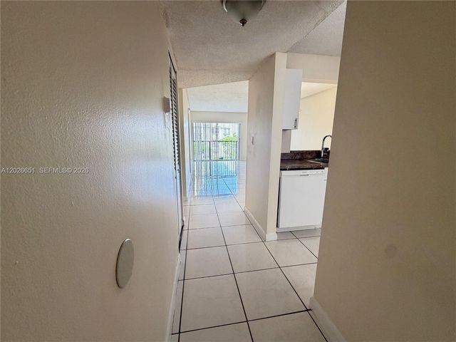8610 N Sherman Circle 407, Miramar, FL 33025