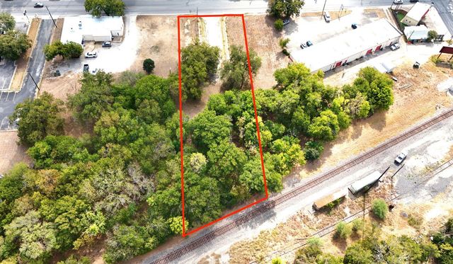 209 Cheatham ST, San Marcos, TX 78666