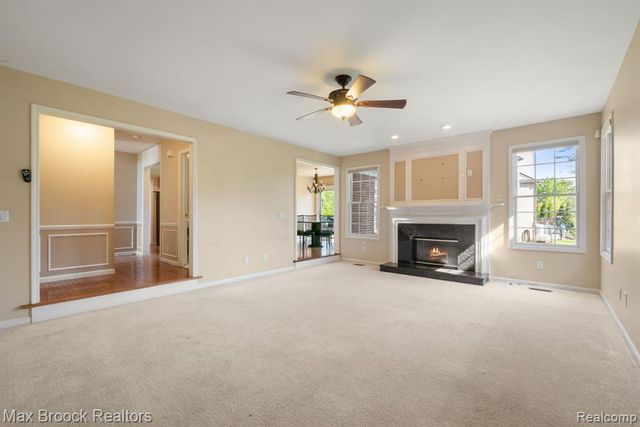 7657 Windgate Circle, West Bloomfield, MI 48323