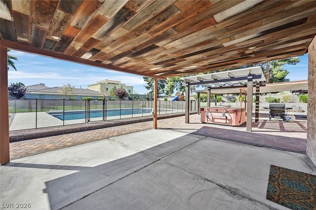 1021 Jimmy Circle, Las Vegas, NV 89123