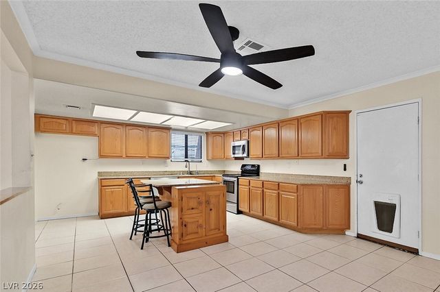 1021 Jimmy Circle, Las Vegas, NV 89123