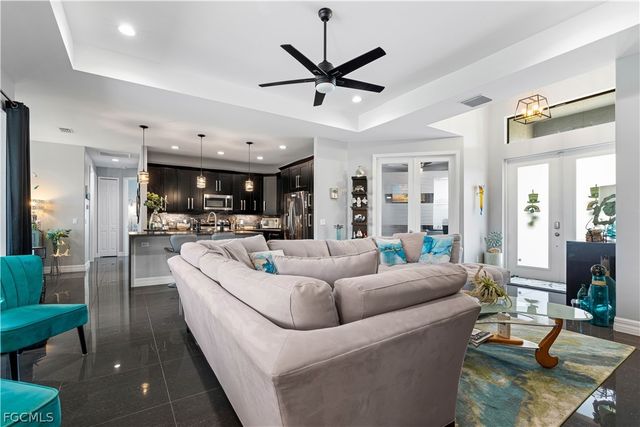 1819 SW 6th AVE, Cape Coral, FL 33991