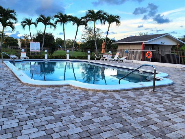 4321 NW 16th Street 203C, Lauderhill, FL 33313