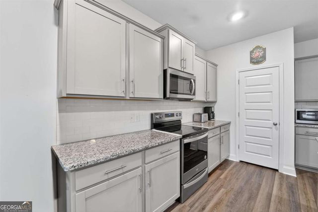 638 Logging Hill Drive, Richmond Hill, GA 31324