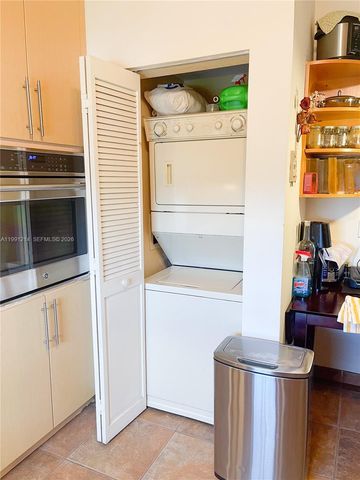 9008 Collins Ave 402, Surfside, FL 33154