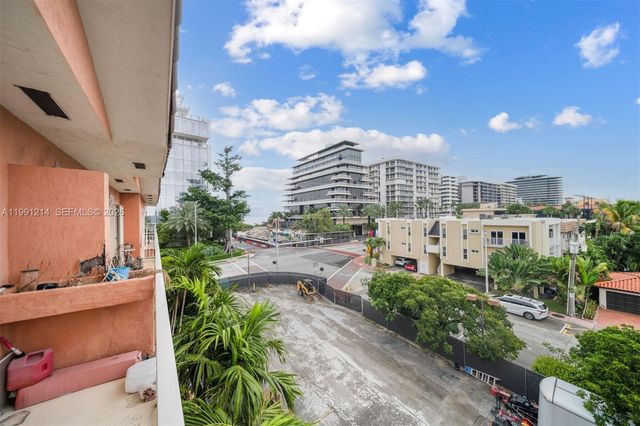 9008 Collins Ave 402, Surfside, FL 33154