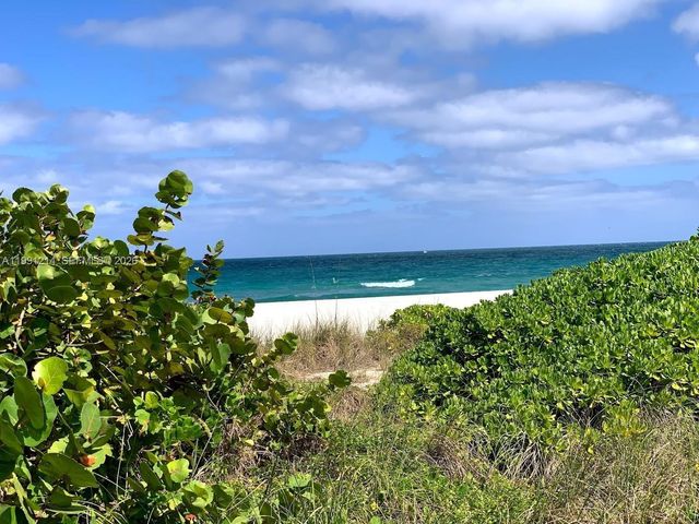 9008 Collins Ave 402, Surfside, FL 33154