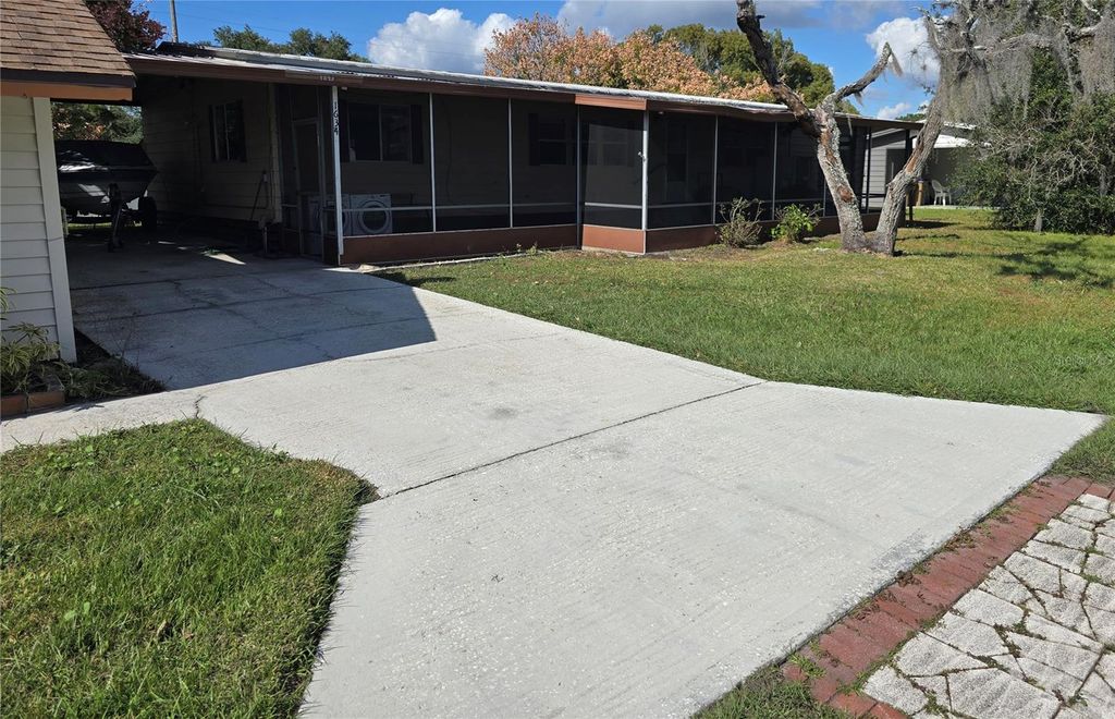 1634 DOLPHIN DRIVE, St Cloud, FL 34771