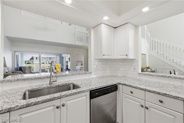 4194 Tequesta DR, Estero, FL 33928