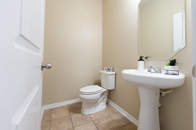 9408 Savannah Holly Drive, Houston, TX 77075