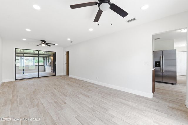 255 Abalone Road NW, Palm Bay, FL 32907
