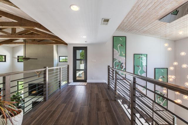 101 Rail Car Road, Corrales, NM 87048