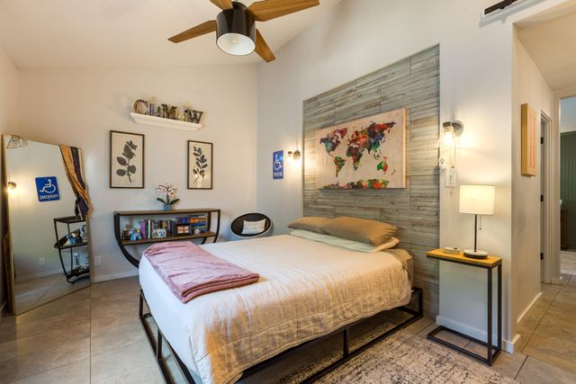 101 Rail Car Road, Corrales, NM 87048