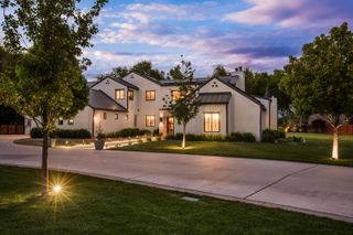 101 Rail Car Road, Corrales, NM 87048