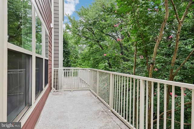 3961 NORTON PL, Fairfax, VA 22030