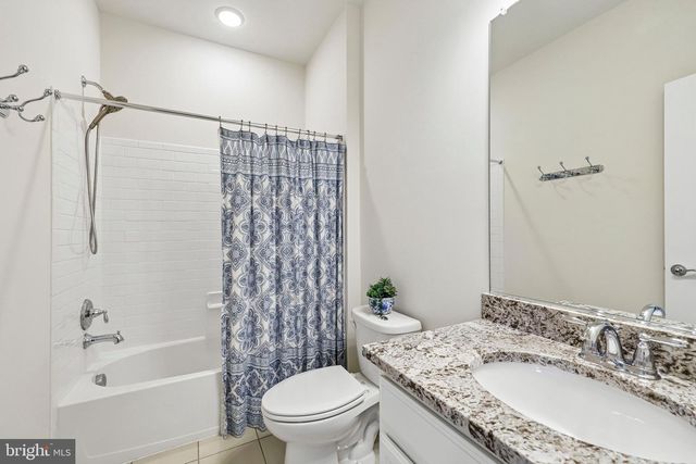 3961 NORTON PL, Fairfax, VA 22030