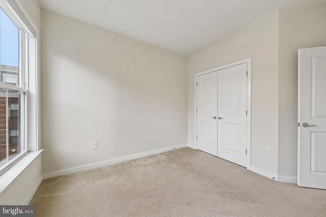 3961 NORTON PL, Fairfax, VA 22030