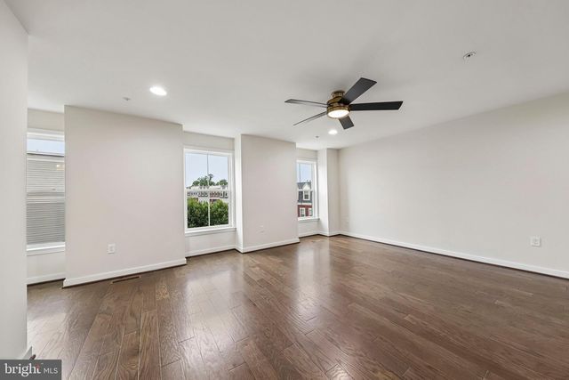 3961 NORTON PL, Fairfax, VA 22030