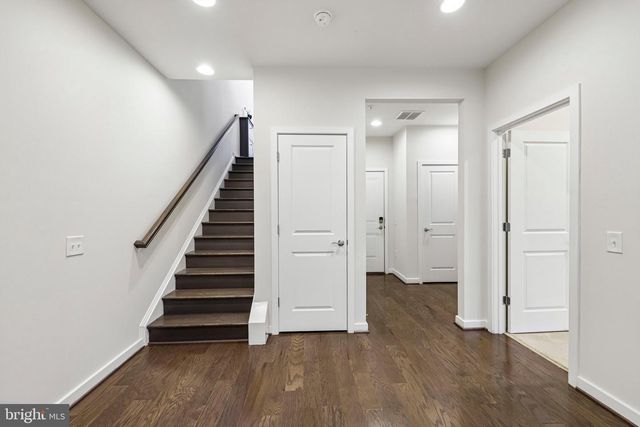3961 NORTON PL, Fairfax, VA 22030