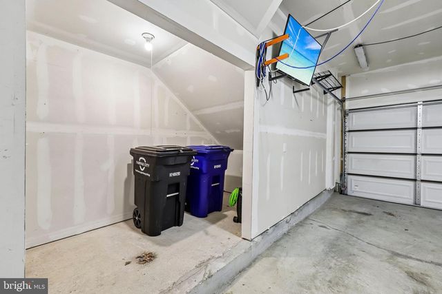 3961 NORTON PL, Fairfax, VA 22030