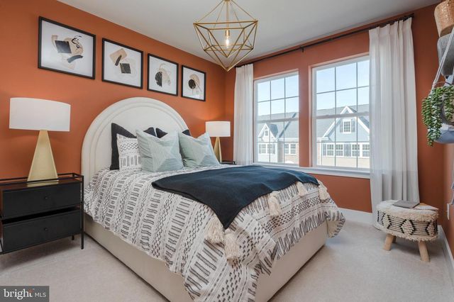 1812 OXBOW RD, Baltimore, MD 21244