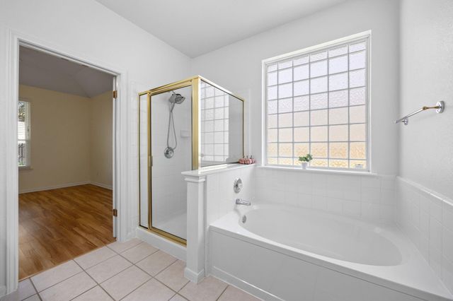 2329 Boulder RUN, Georgetown, TX 78626