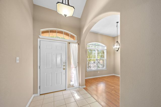 2329 Boulder RUN, Georgetown, TX 78626