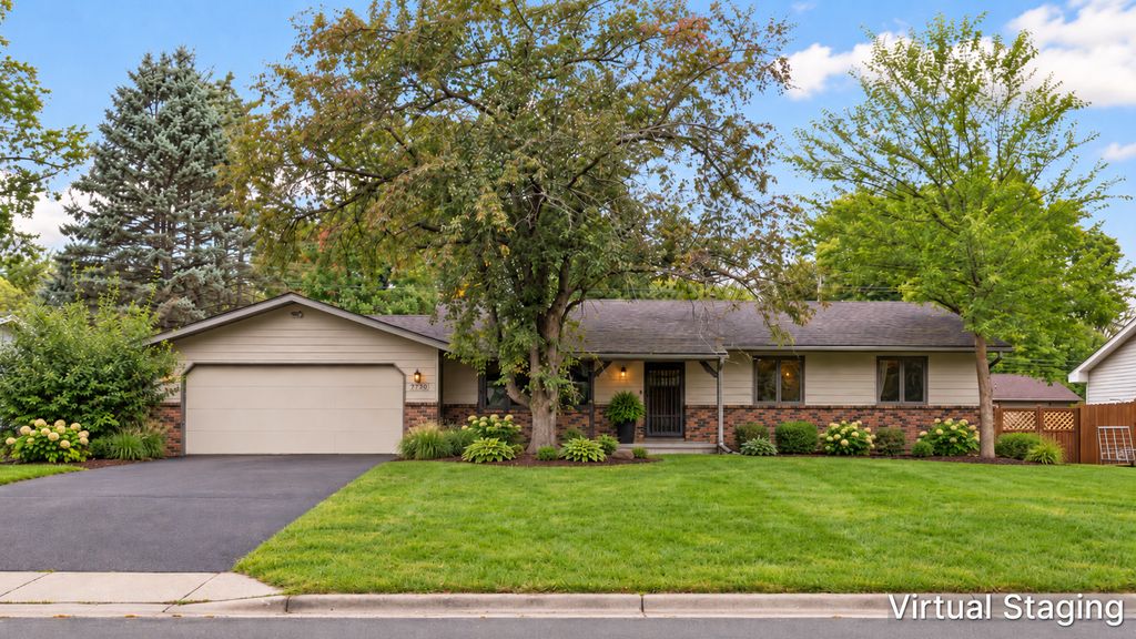 7730 Bona Road, Mounds View, MN 55112