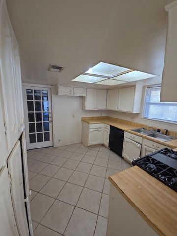 3402 Acorn Way Lane, Spring, TX 77389