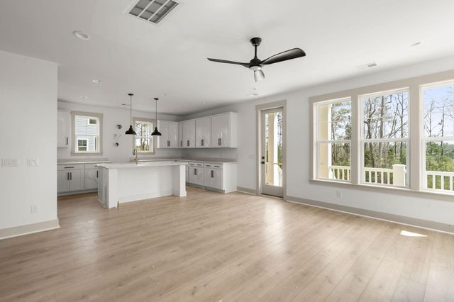 1304 Mccrae Drive, Moncks Corner, SC 29461