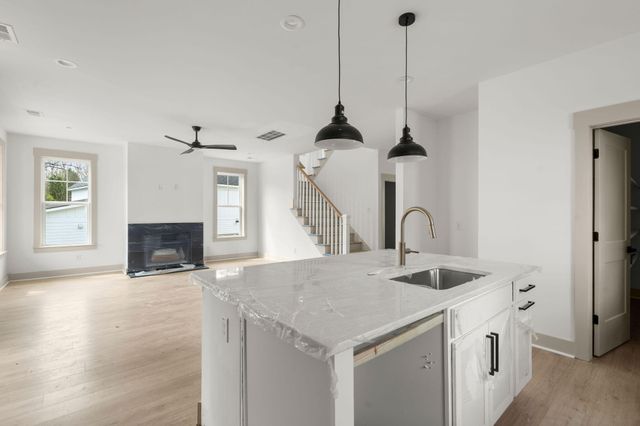 1304 Mccrae Drive, Moncks Corner, SC 29461